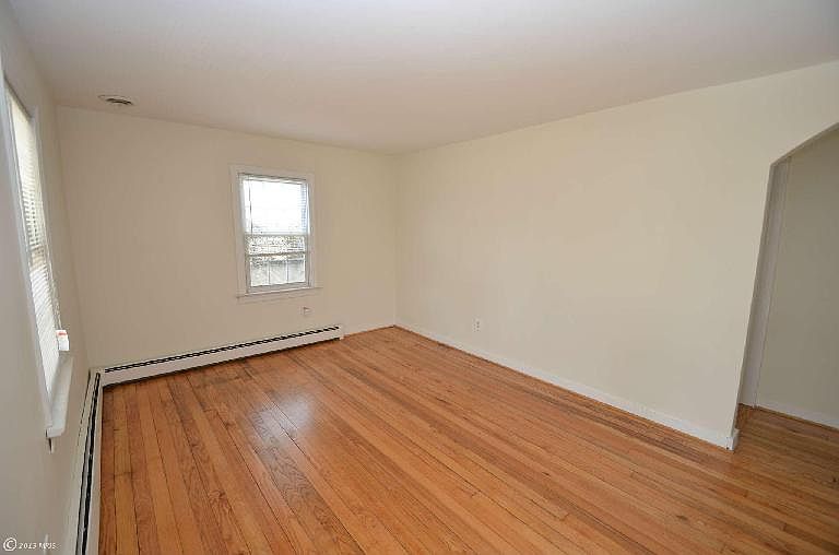 1st image of 2508 Jamaica Dr