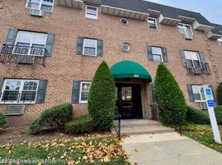 414 Maryland Ave APT 2C, Staten Island, NY