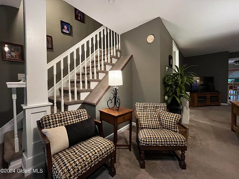 3rd image of 53 Crandall Street
