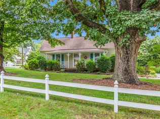435 Lynhaven Dr, Winston Salem, NC 27104