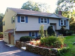 174 Armsby Rd, Sutton, MA 01590