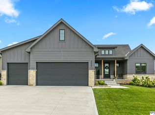 3337 S 212th Ave, Elkhorn, NE 68022