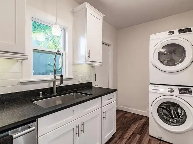 434 15th Ave N #1 — Photo 14