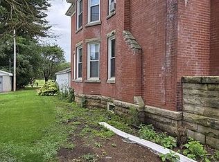 114 E Main St, Big Run, PA 15715