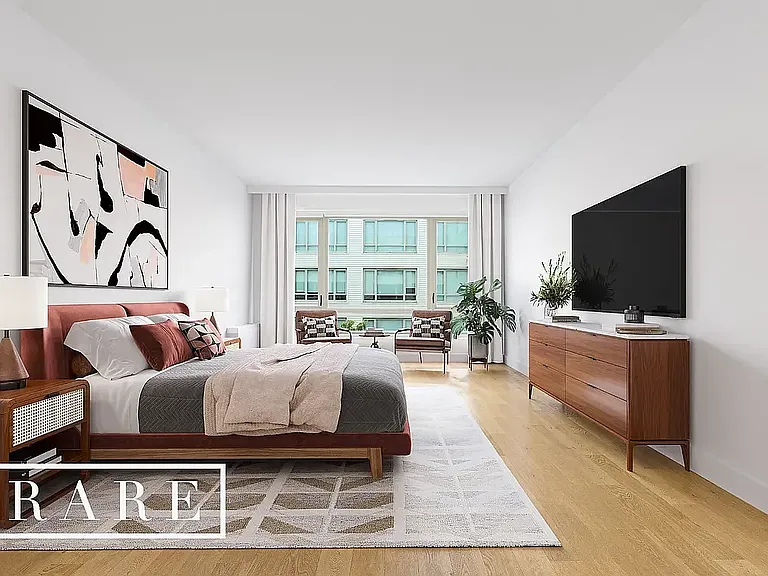 11-15 46th Ave #GD — Photo 3