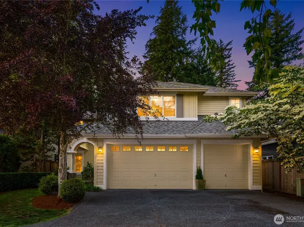 27422 SE 8th Place, Sammamish, WA 98075
