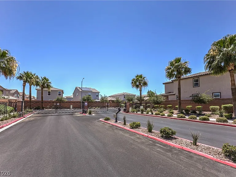 4983 Angel Heart St — Photo 36