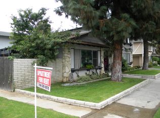 3040 E Mayfair Ave APT 4, Orange, CA 92867