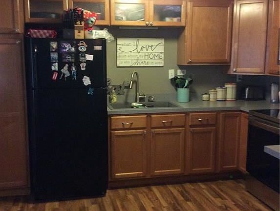 4th image of 302 Savoy Ave