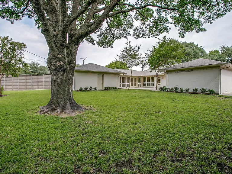 6908 Lavendale Ave — Photo 30