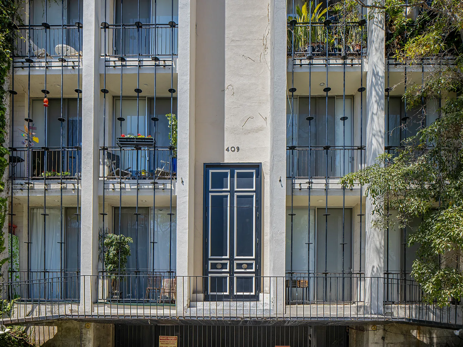 409 Palm — Photo 2