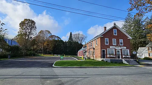 404 Woodstock Rd Photo 1
