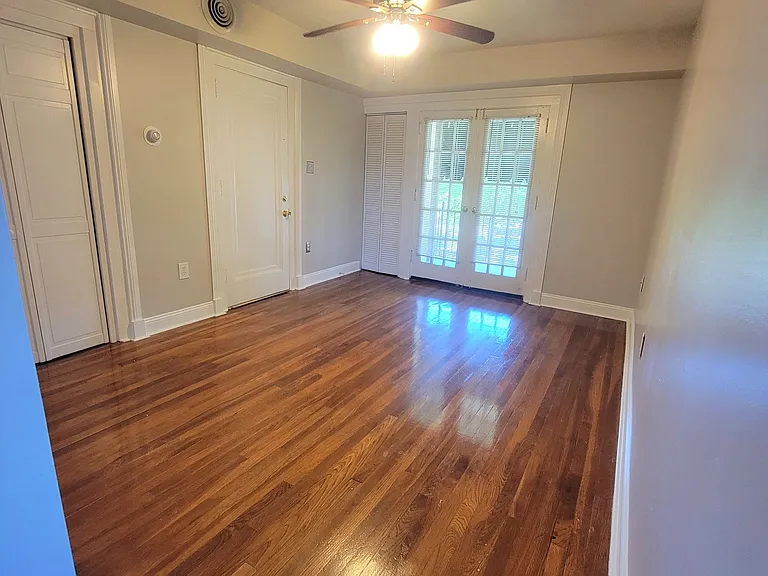 100 Newburn Dr #2 — Photo 11