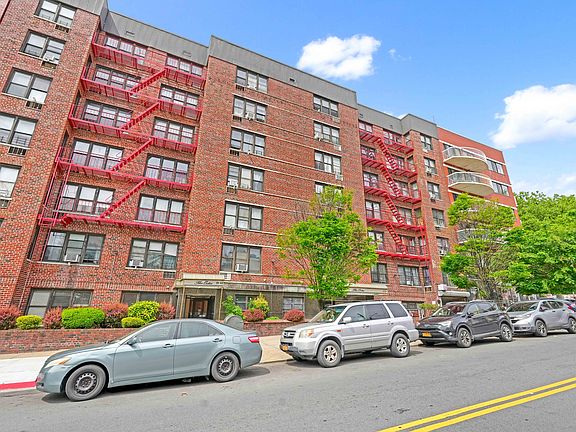 2nd image of 8720 175th St APT 1K