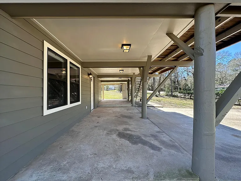 13868 Cedar Hill Dr — Photo 16
