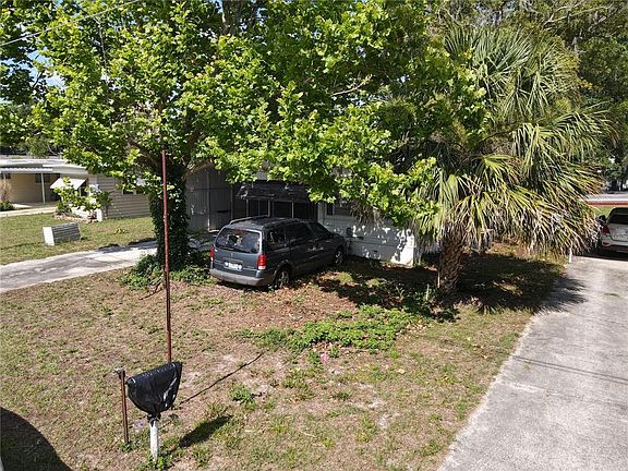 4th image of 28814 Hubbard St
