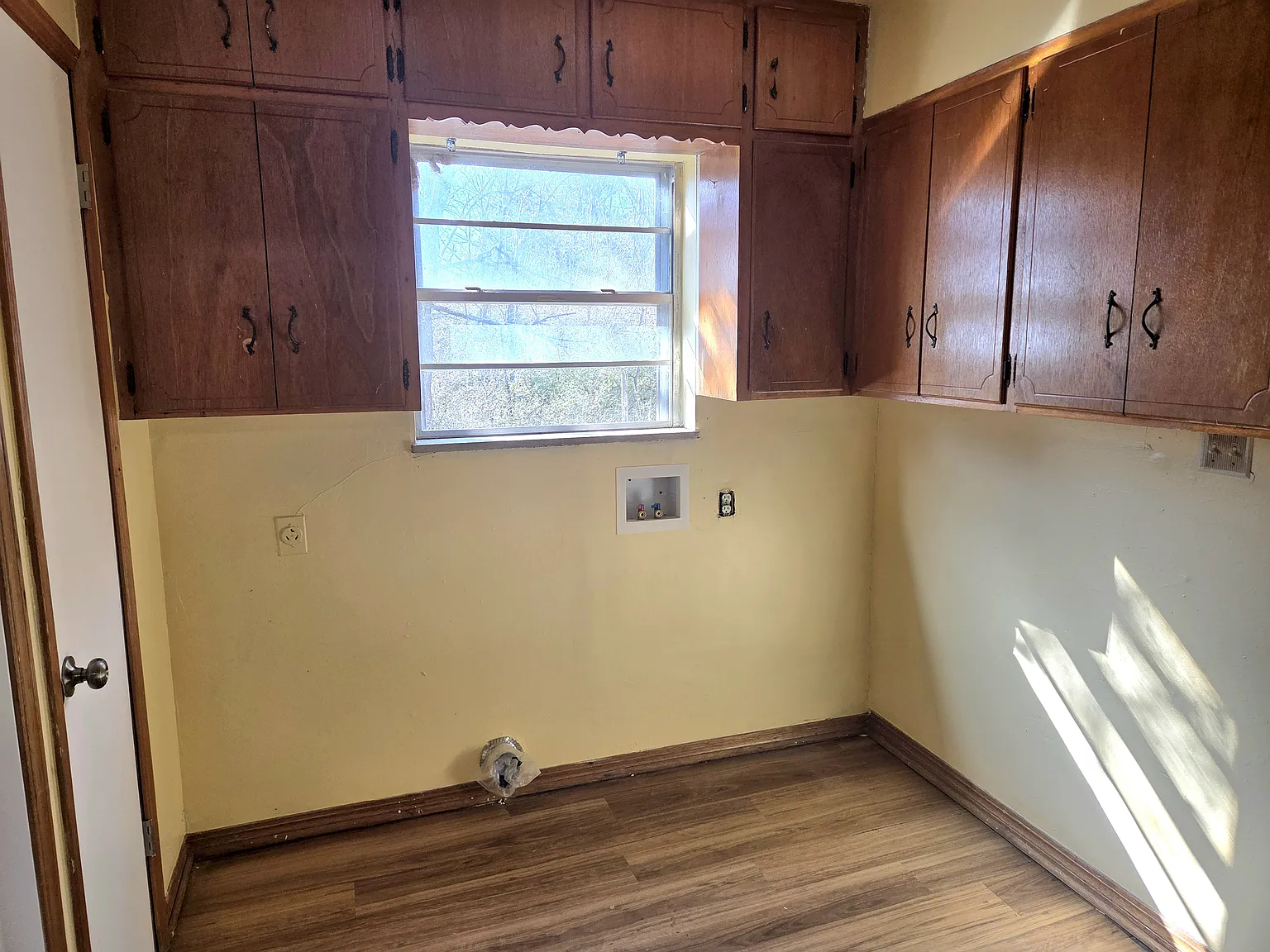 4 bed, 2764 sqft, $2,950 — Photo 4