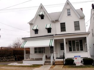 324 W Chestnut St, Frackville, PA 17931