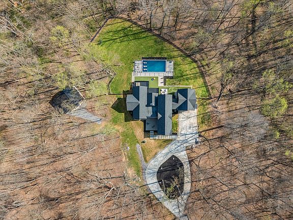 6th image of 925 Weeping Willow Rd #D