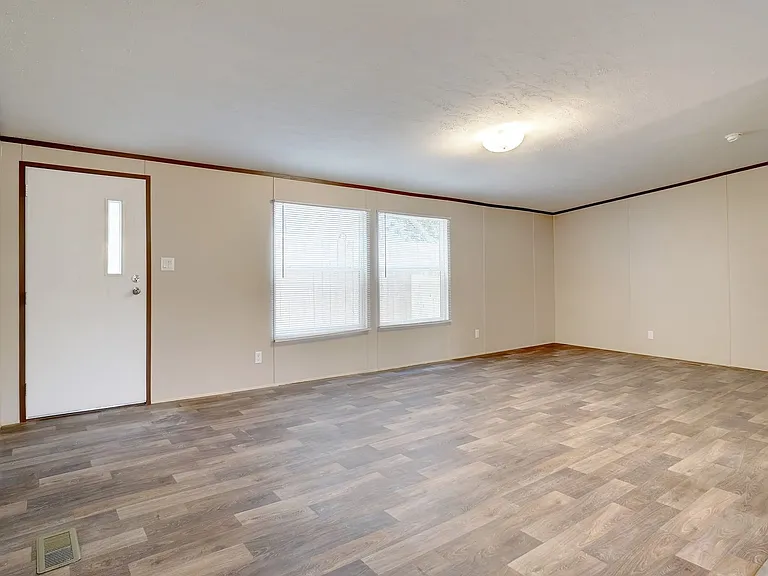 2509 Elk Trl — Photo 21
