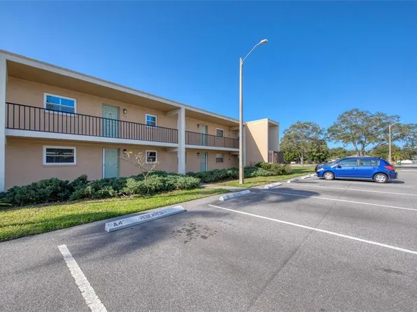 12300 Park Blvd APT 222, Seminole, FL 33772