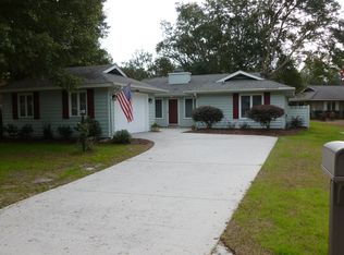 684 Fairway Dr E, Sunset Beach, NC 28468
