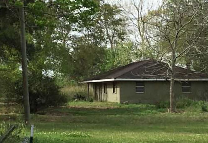 2nd image of 609C Deer Park Trl