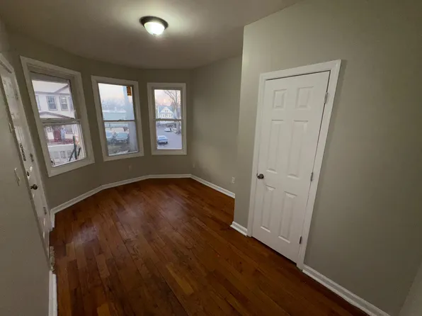 19-21 Schuyler Ter #1L, East Orange, NJ 07017