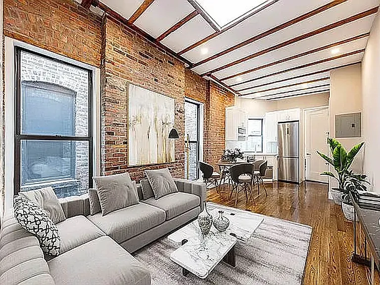266 W 25th St #5-F — Photo 2