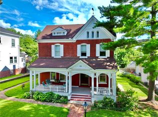 320 Parallel St, Atchison, KS 66002