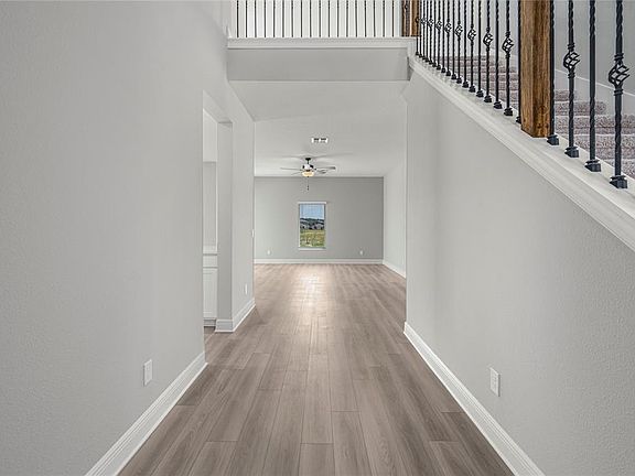 5th image of 3339 Chinotto Dr