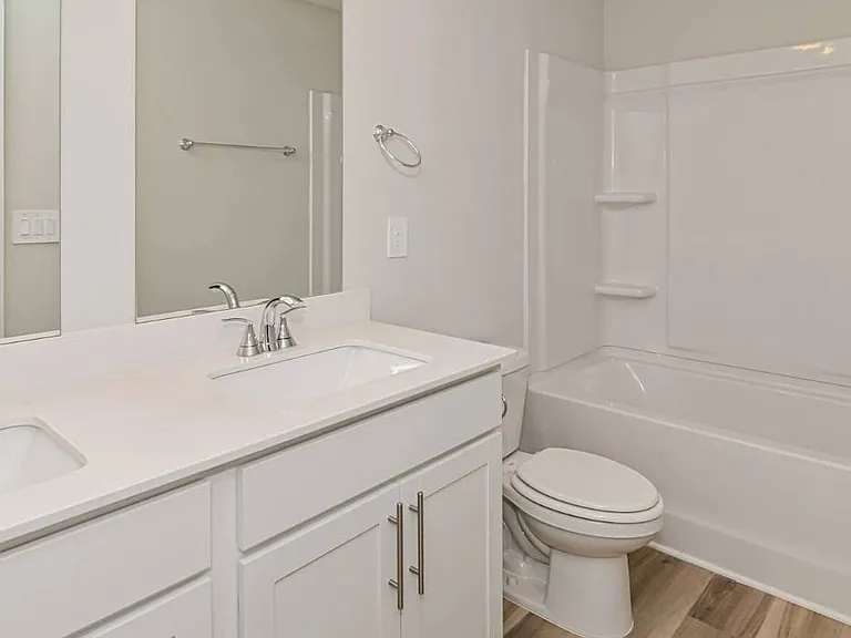 10911 Bluffton Cir — Photo 3
