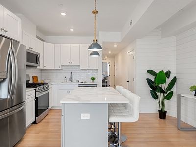 138 Centre St #3, Boston, MA, 02124