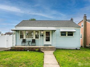 54 Holly St, Port Reading, NJ 07064