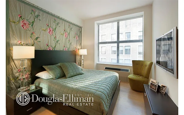 Sold by Douglas Elliman | media 3