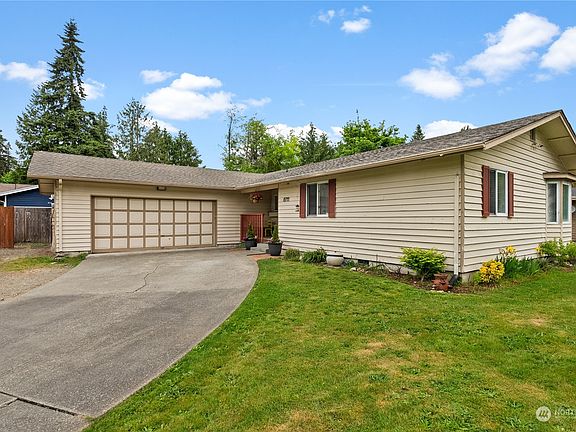 2nd image of 8711 157th Street Ct E