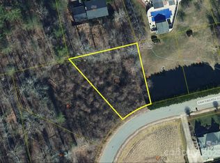 730 Chatsworth Cir SE, Lenoir, NC 28645