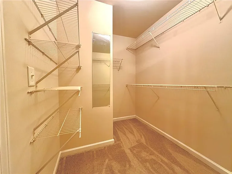 6215 Crested Moss Dr — Photo 21