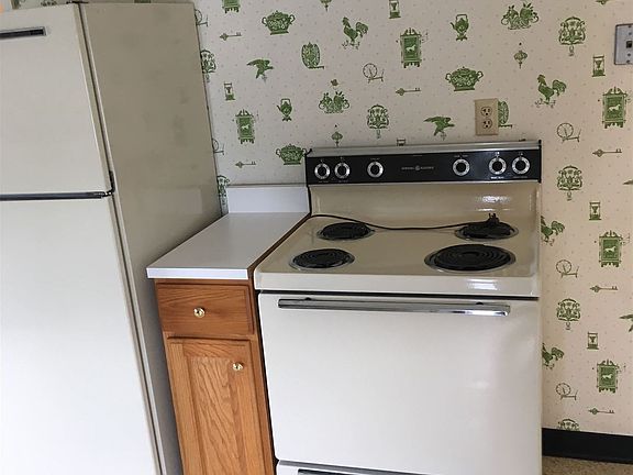 C6D32E47-B39D-494D-945A-6001DBFBAB72