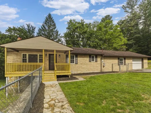 315 Tank Branch Rd, Beaver, WV 25813