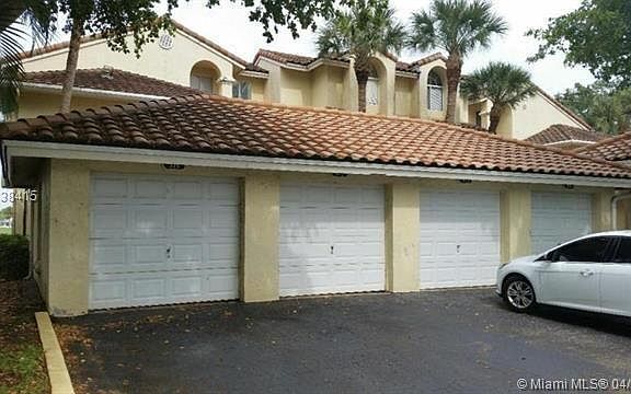 2nd image of 9201 Glenmoor Dr