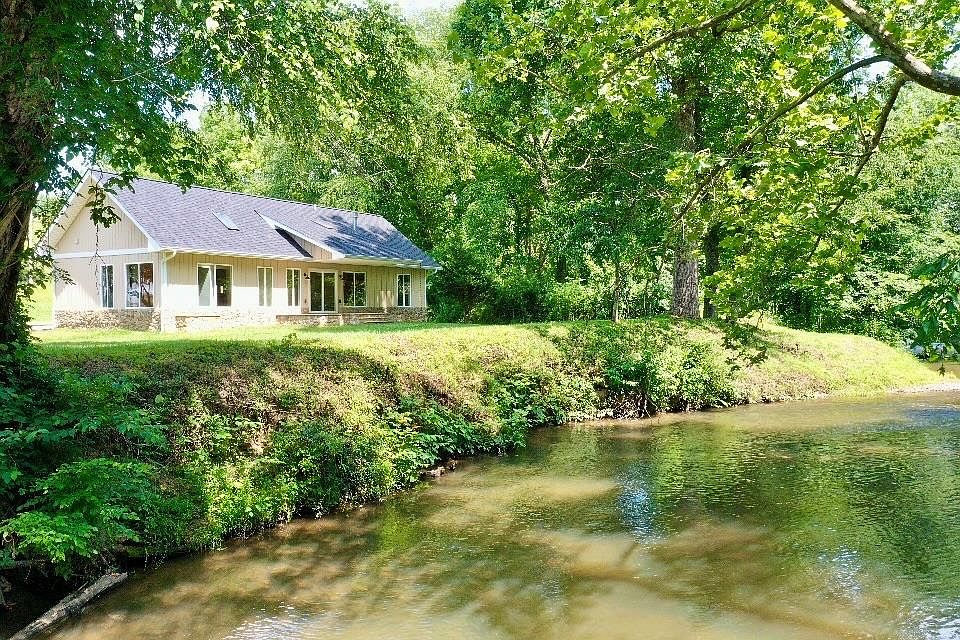 1st image of 6389 Old Highway 64w