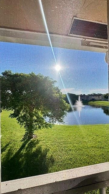 1st image of 927 Twin Lakes #J-3