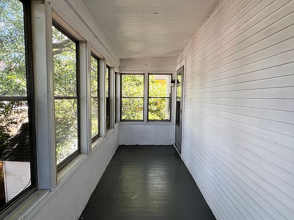 Enclosed Back Porch