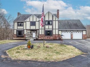 64 State Route 39, New Fairfield, CT 06812