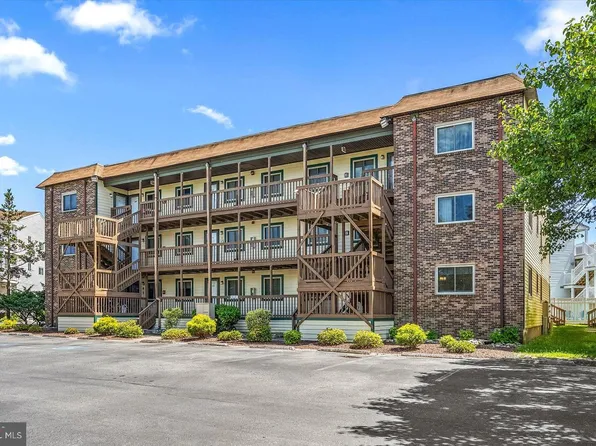 411 146th St #321, Ocean City, MD 21842