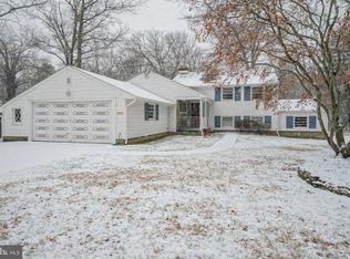 219 Southview Dr, Cherry Hill, NJ 08034