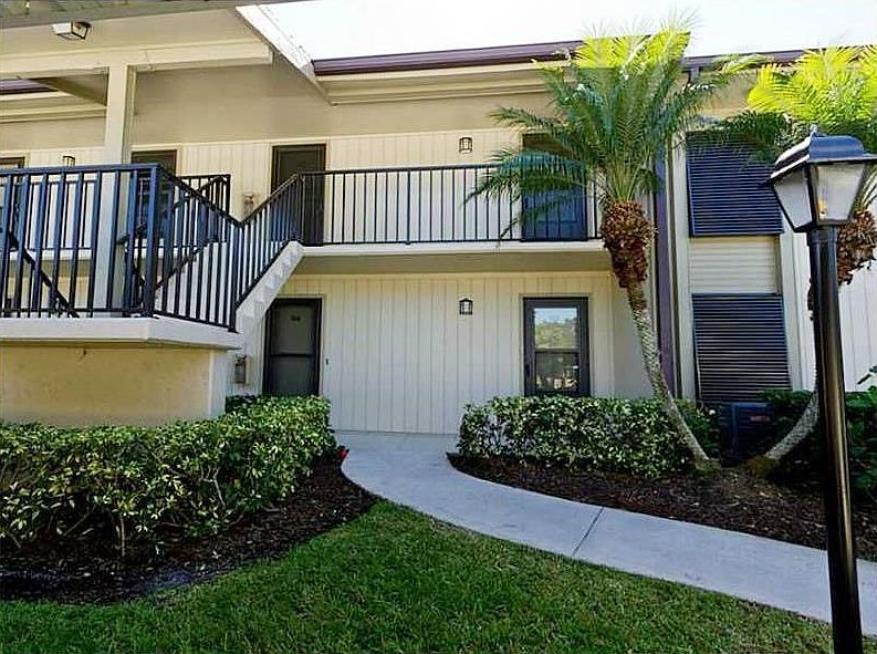 1st image of 41 Plantation Dr APT 203