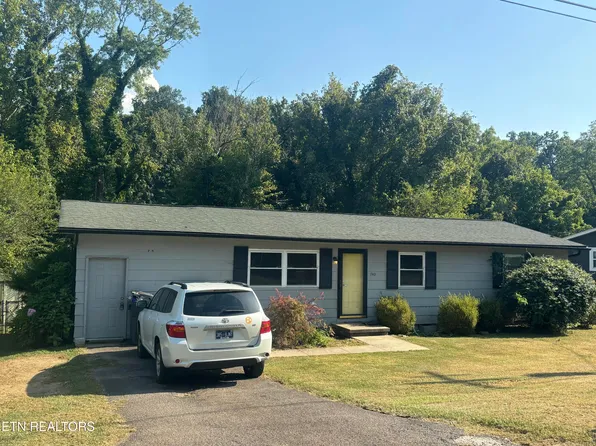 740 Green Meadows Dr, Knoxville, TN 37920