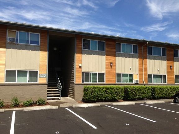 2nd image of 2275 NE Division St APT 16